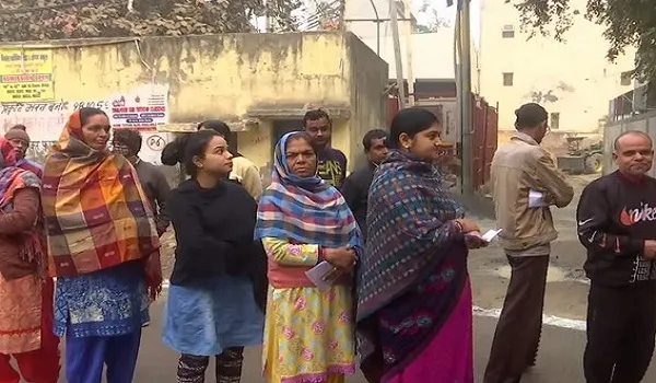 Delhi MCD Elections: 250 सीटों पर वोट युद्ध, निकाय चुनाव के लिए कड़ी सुरक्षा के बीच मतदान शुरू